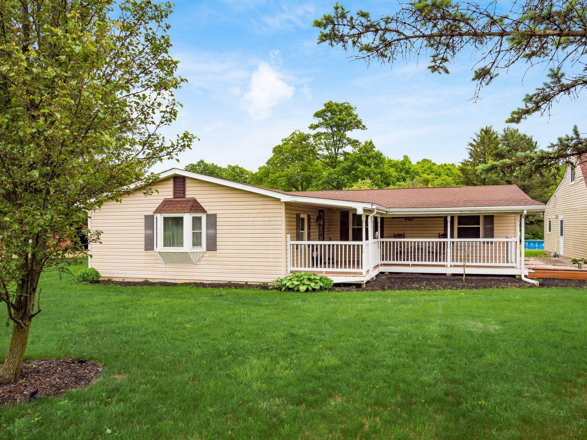 Property Photo: 17640 Bear Swamp Road OH 43040
