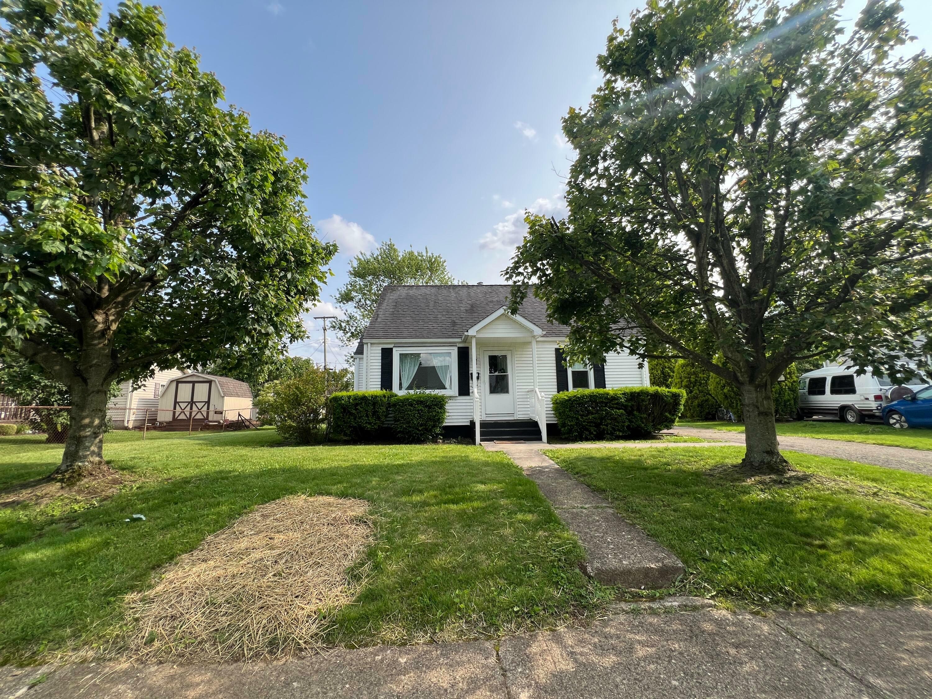 Property Photo:  1001 Guckert Avenue  OH 43055 