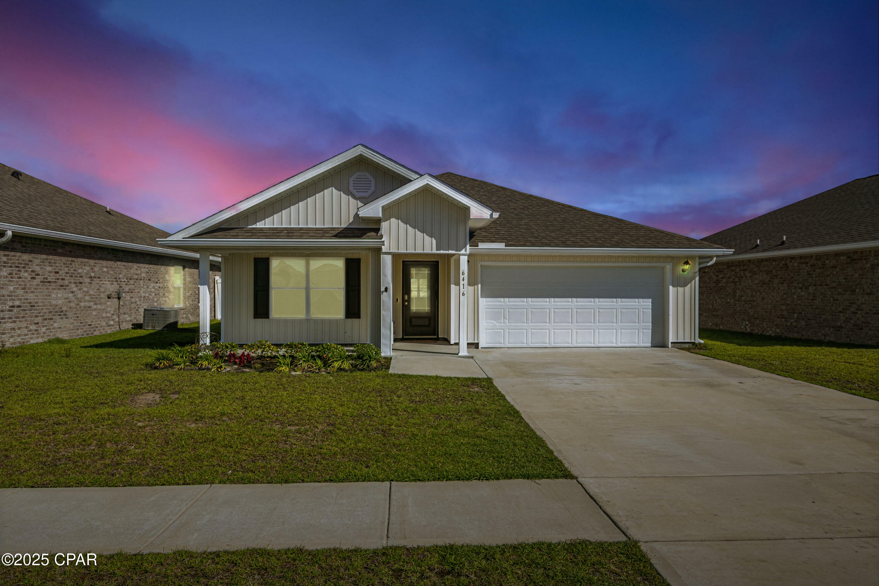 Property Photo: 6416 Slabinski Lane FL 32404