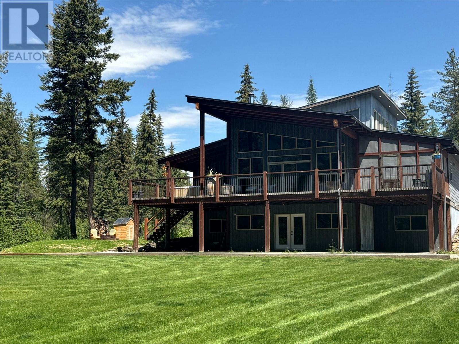 Property Photo: 7717 Jaffray-Baynes Lake Rd Road BC V0B 1T0