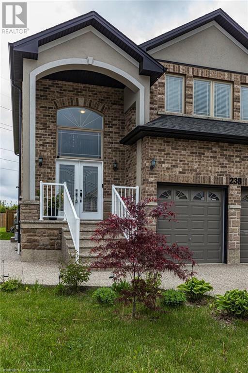 Photo de la propriété: 238 Fair Street ON L9K 0B9