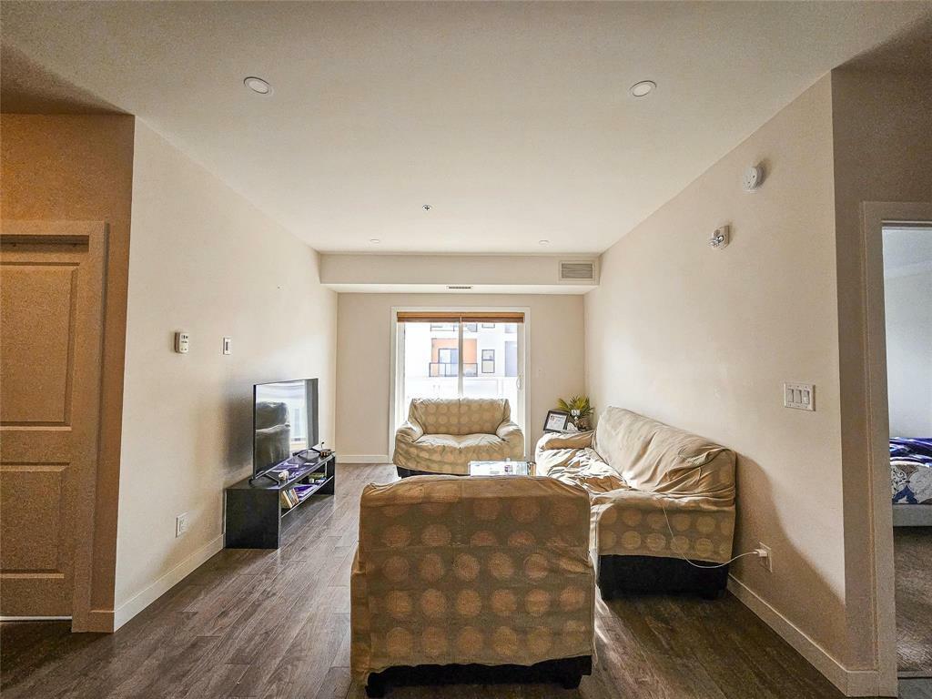 Property Photo: 1730 Leila Avenue MB R2P 1Z1