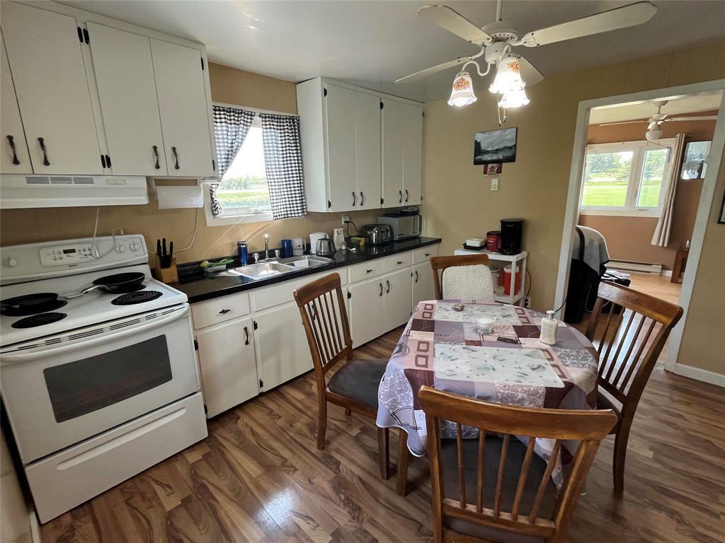 Property Photo: 424 Hipwell Lane MB R0J 0B0