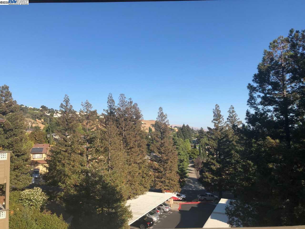 Property Photo: 29573 Highgate Dr 321 CA 94544