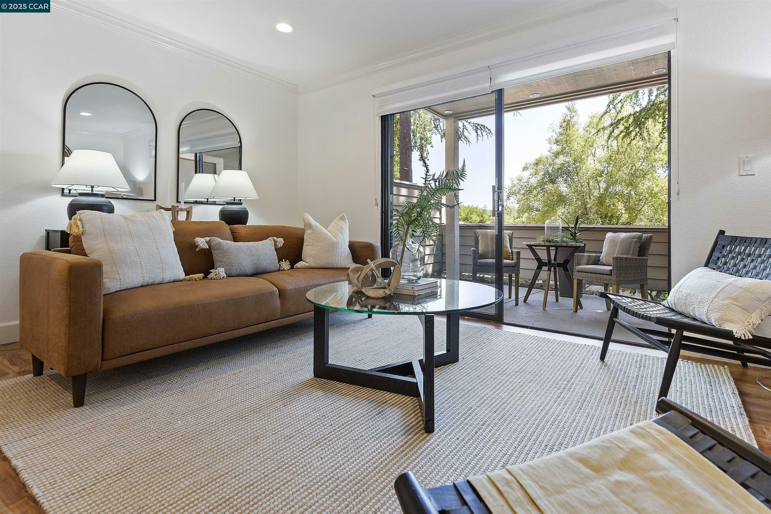 Property Photo: 164 Eastridge Dr CA 94582
