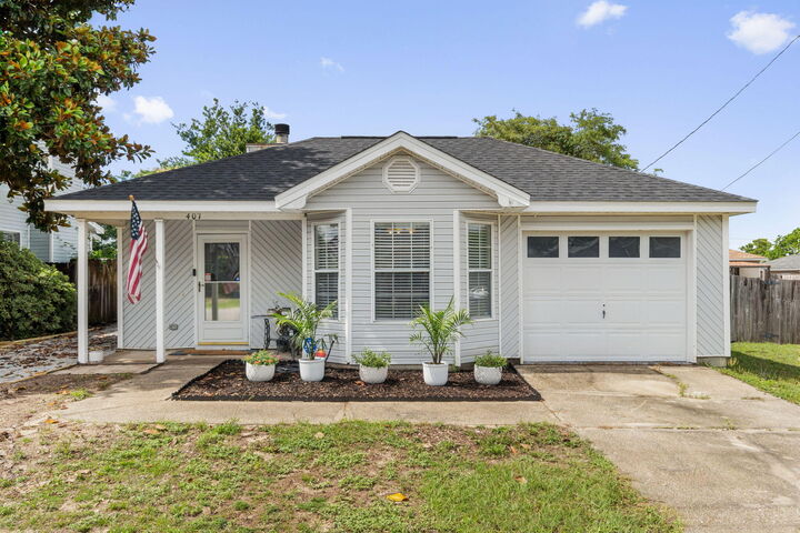 407 Apple Drive  Crestview FL 32536 photo