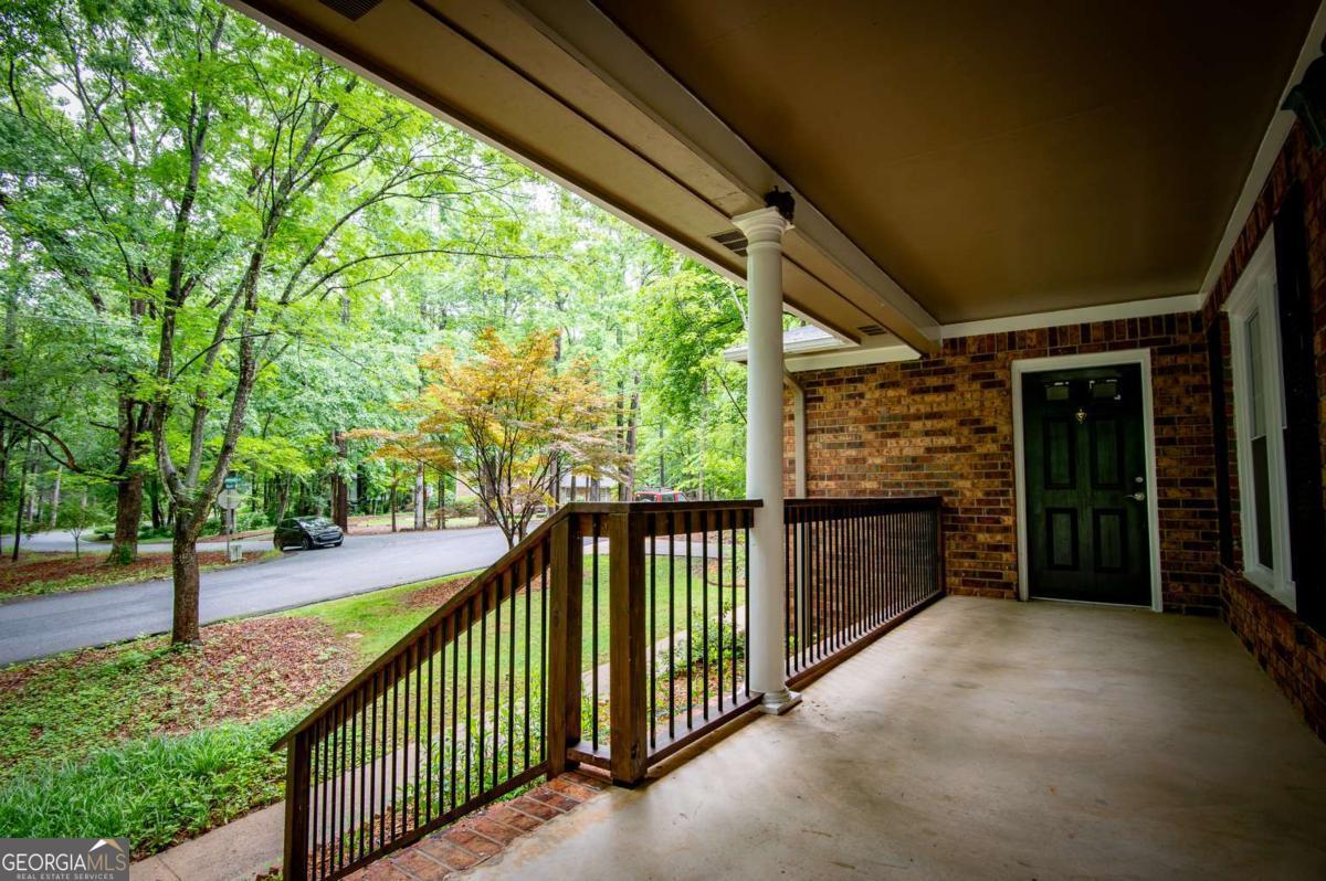 Property Photo: 146 Dunwoody Drive GA 30605