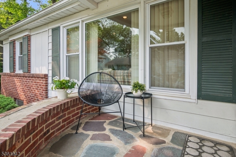 Property Photo: 39 Kew Dr NJ 07081