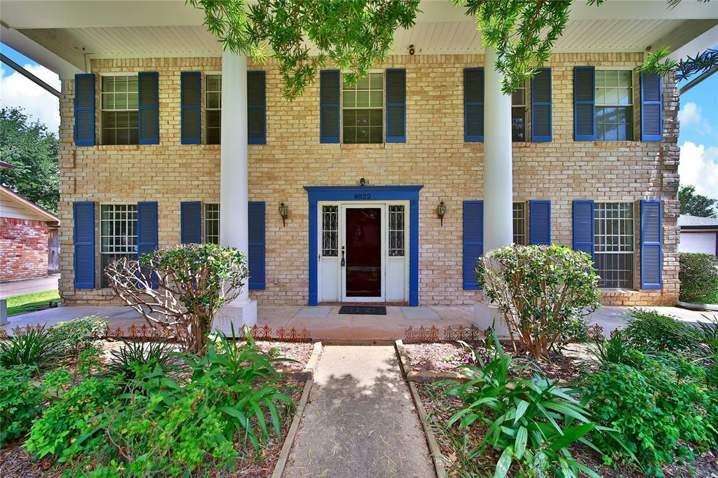 Property Photo: 4822 Droddy Street TX 77091