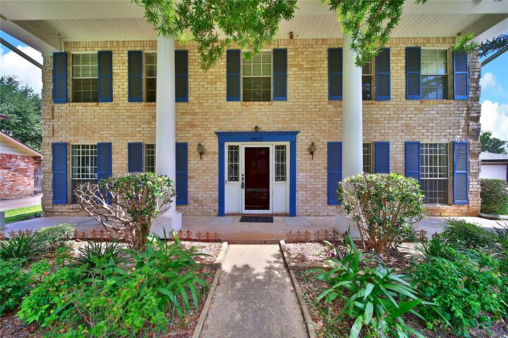 Property Photo:  4822 Droddy Street  TX 77091 