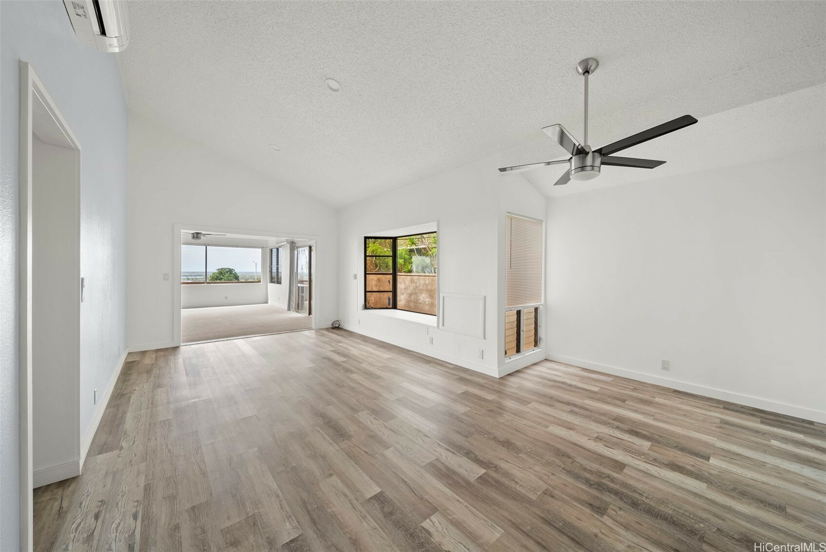 Property Photo: 94-165 Kupuohi Place HI 96797