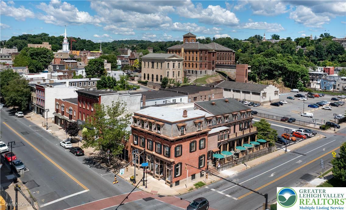Property Photo: 101 Northampton Street 3 PA 18042