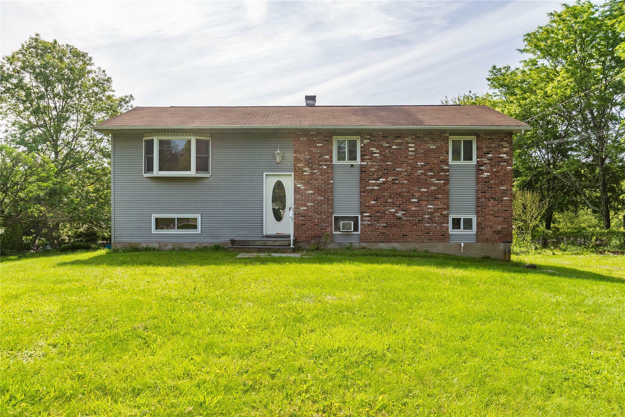 Property Photo: 258 State Route 32 S NY 12561