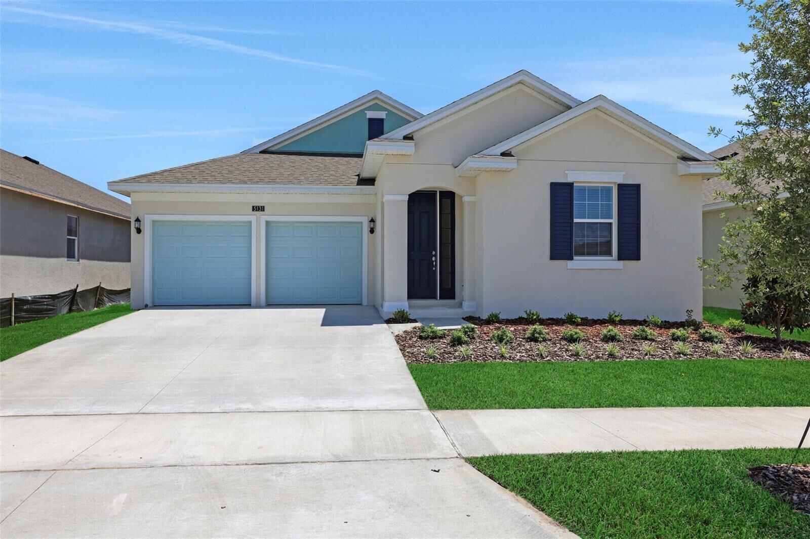 Property Photo: 5023 Firebush Drive FL 32712
