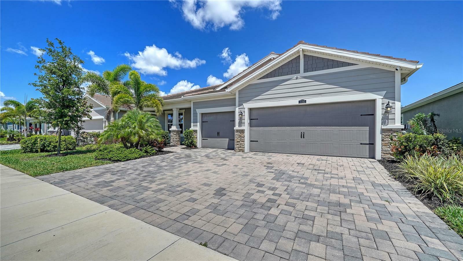 Property Photo: 5793 Long Shore Loop FL 34238