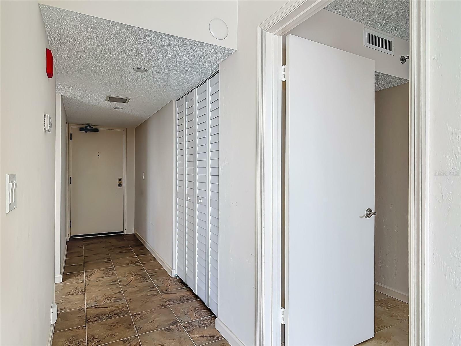 Property Photo: 1 Oceans West Boulevard 2A1 FL 32118