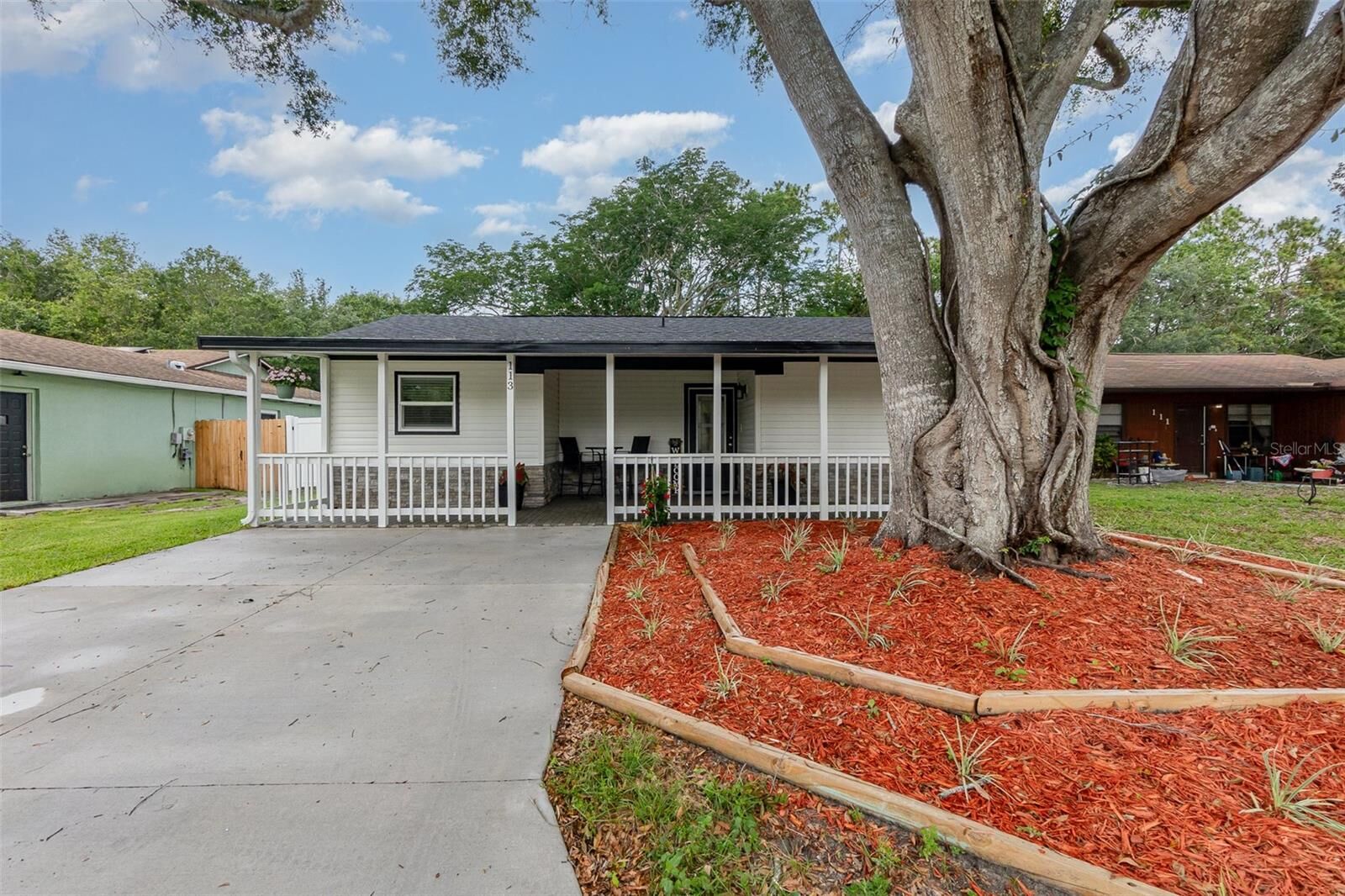 Property Photo: 113 Patrick Henry Road FL 33830