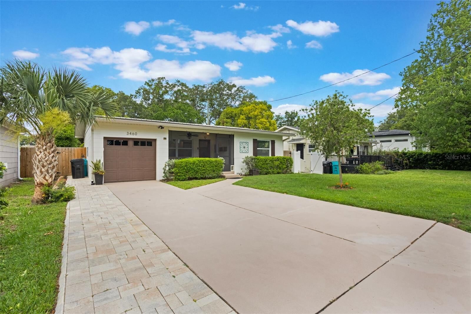Property Photo:  3460 Fairway Lane  FL 32804 