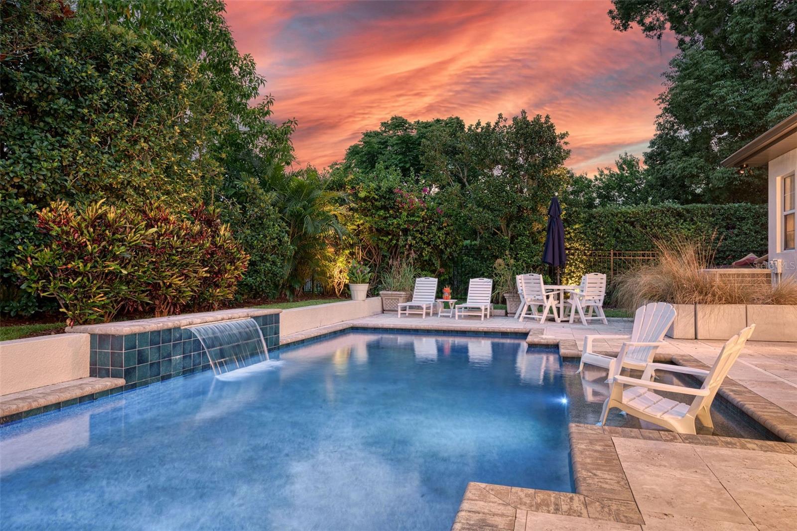 Property Photo: 1420 Palmer Avenue FL 32789