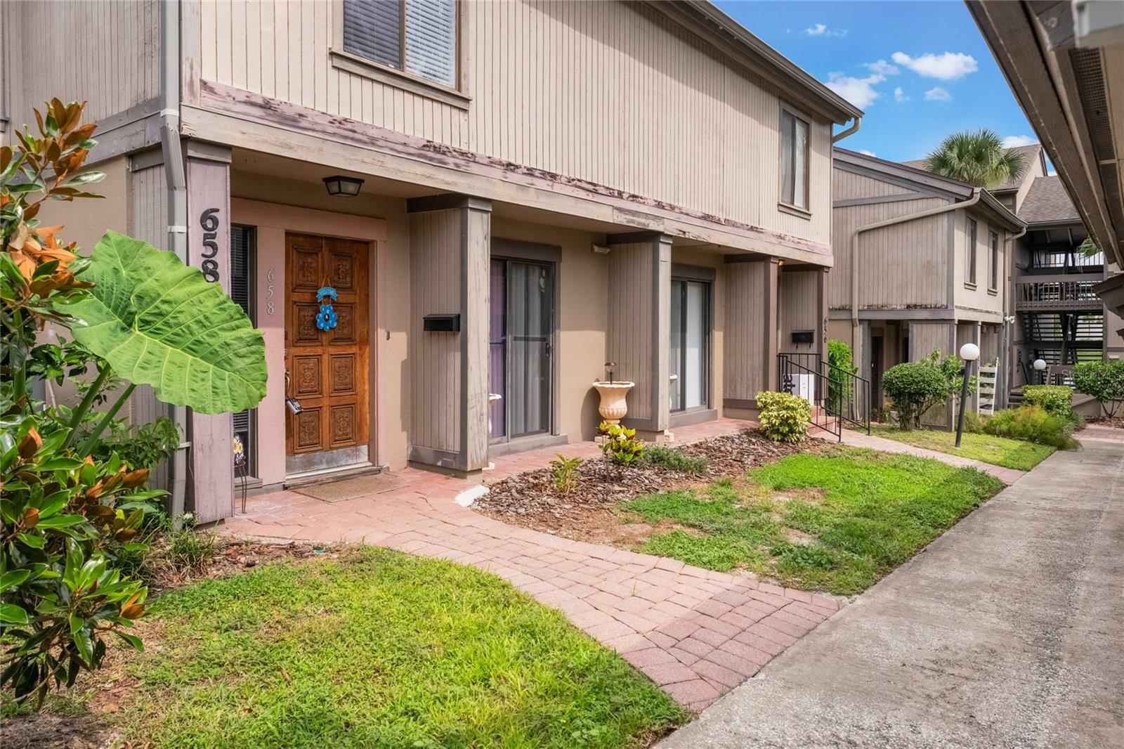 Property Photo:  658 Lake Villas Drive  FL 32701 