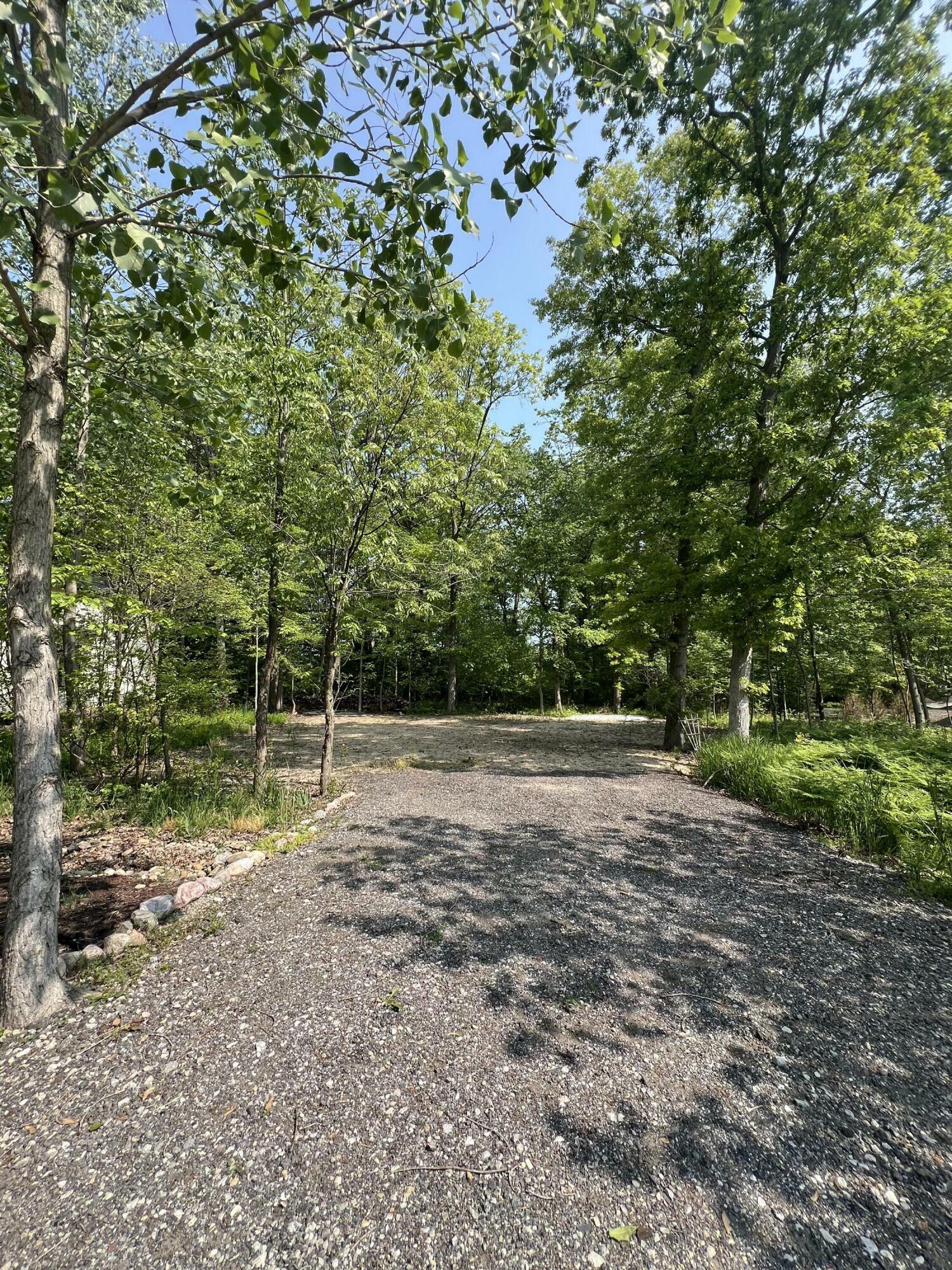 Property Photo: 22 Walden Way MI 49117