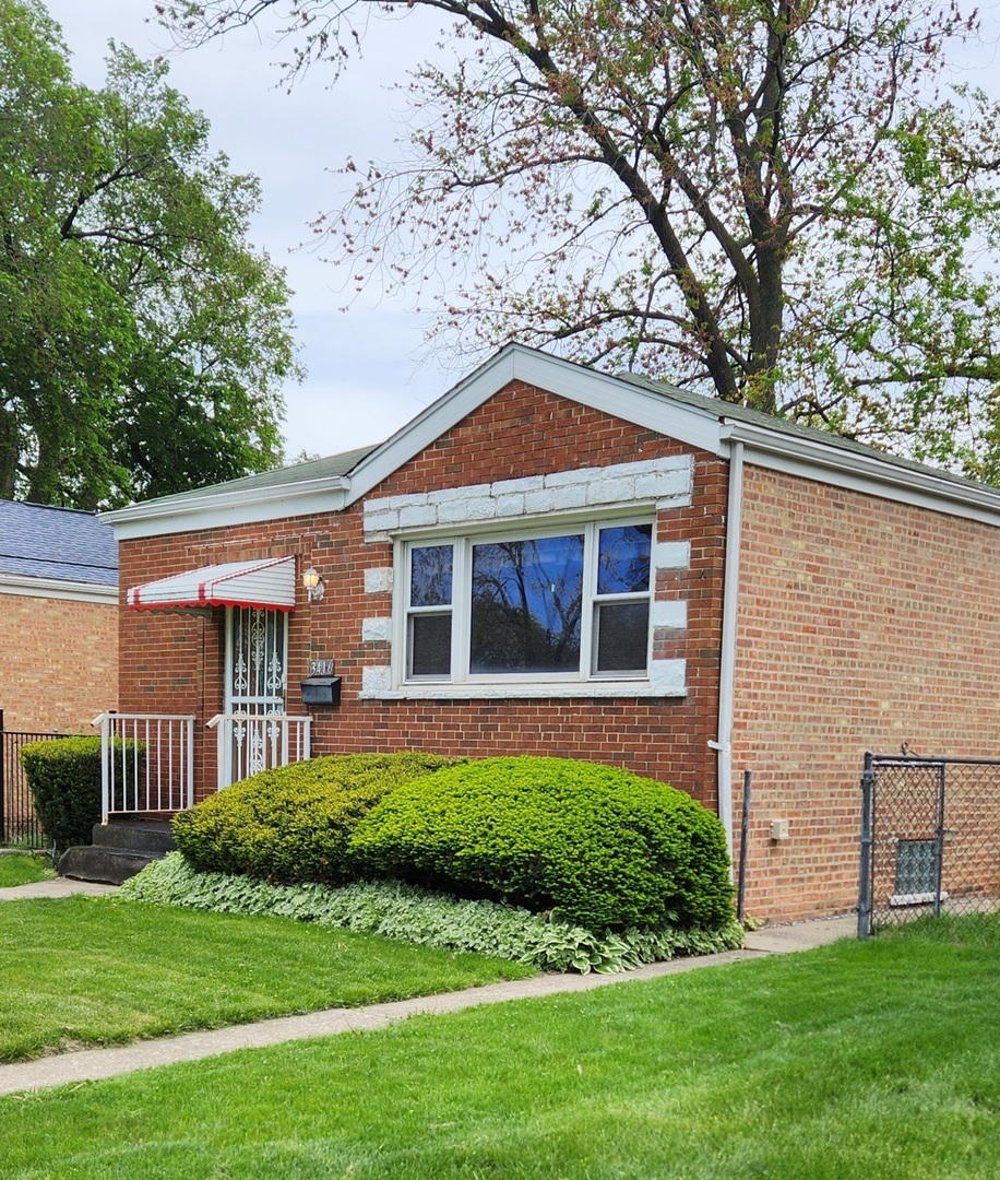 Property Photo: 3416 Adams Street IL 60104