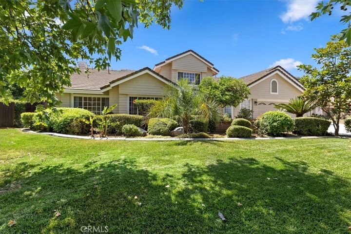 Property Photo:  10854 Beltramo Circle  CA 92503 