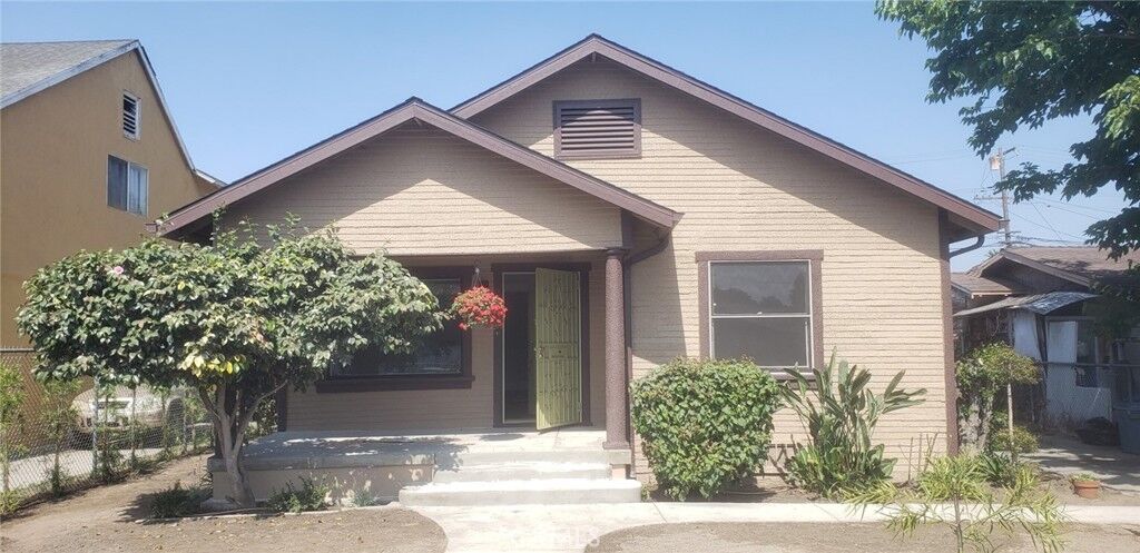 Property Photo: 6201 Santa Fe Avenue CA 90255