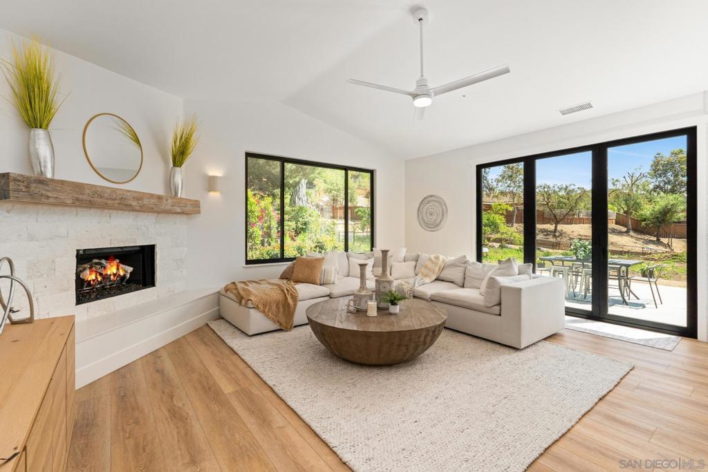 Property Photo: 2511 San Clemente Ave CA 92084