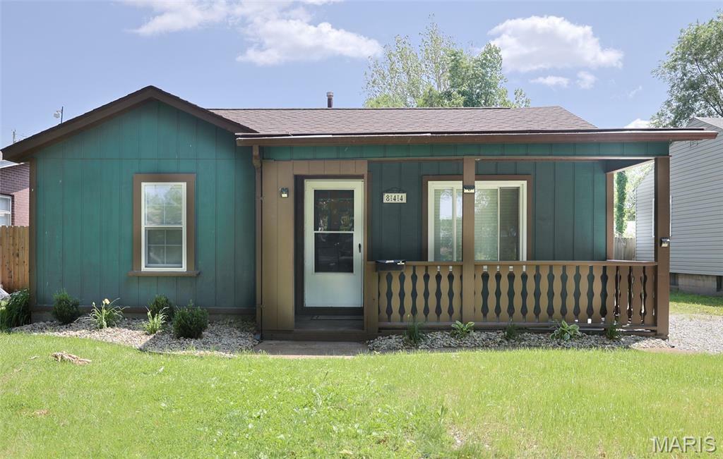 Property Photo: 844 Longfellow Avenue IL 62095