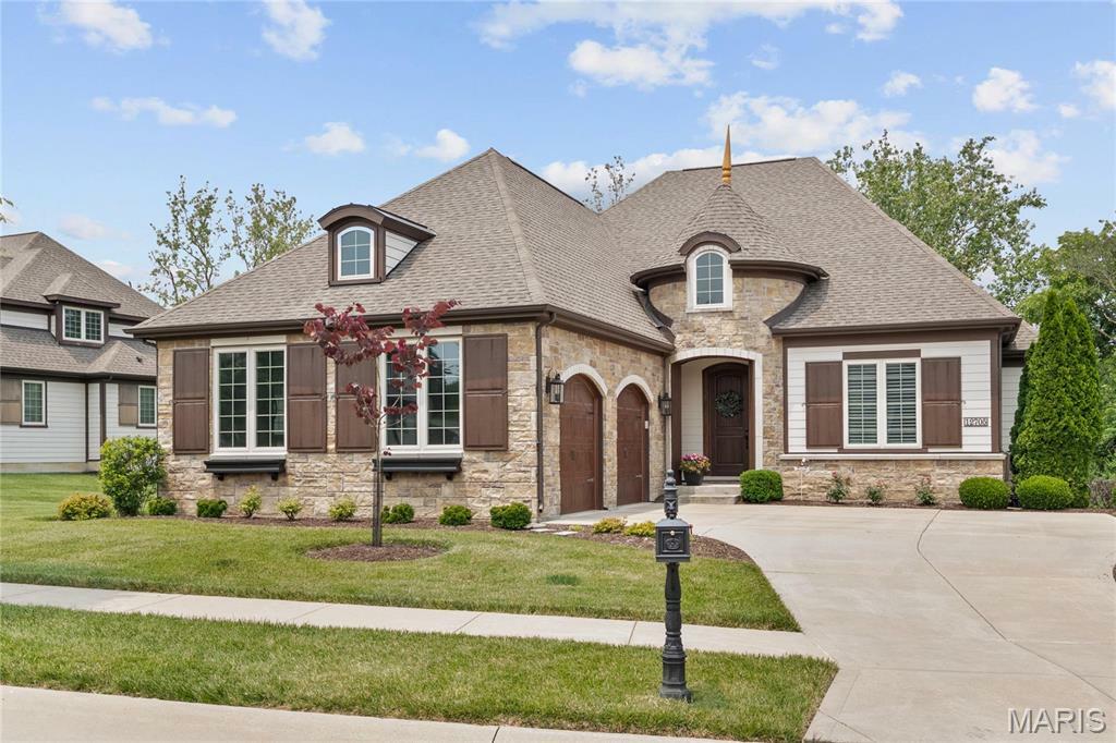 Property Photo: 12705 Creekside View Drive MO 63141