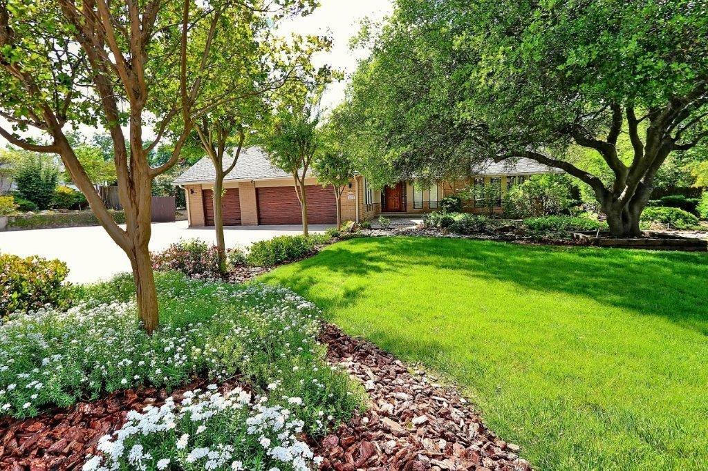 Property Photo: