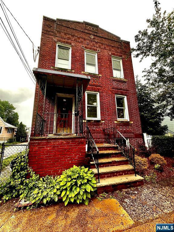 Property Photo:  62 Garibaldi 2  NJ 07644 