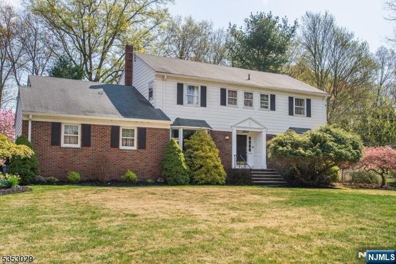 Property Photo: 114 Helen Court NJ 07417