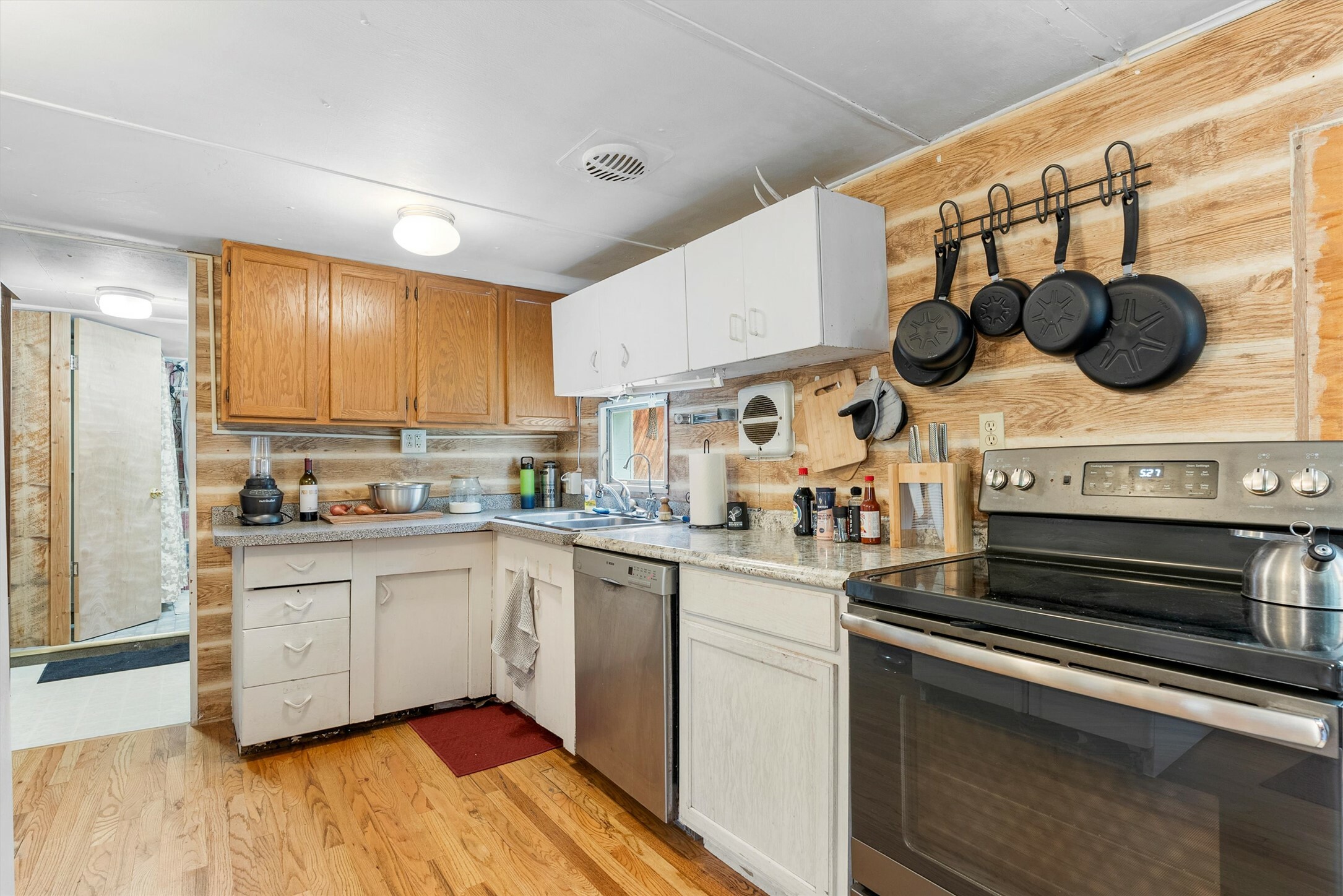 Property Photo:  1935 S 8th Street W  MT 59801 