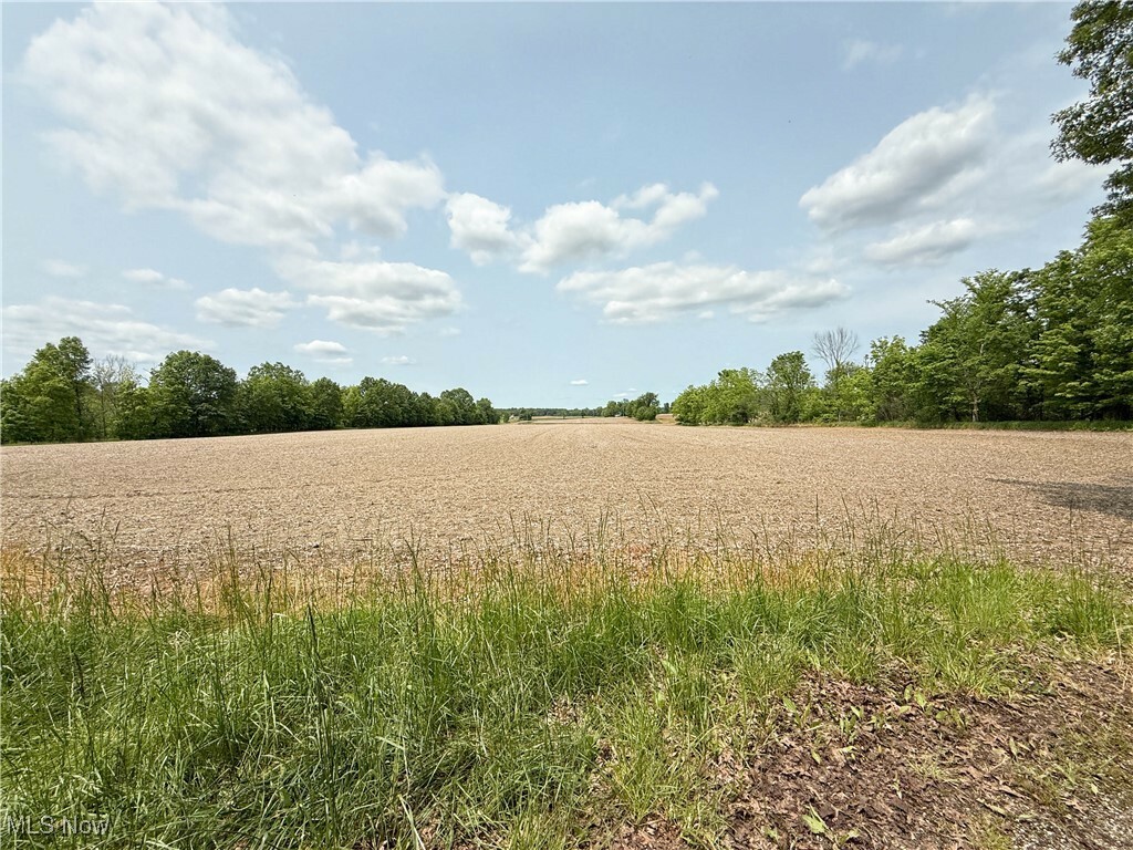 Property Photo: Snode Street NE OH 44601