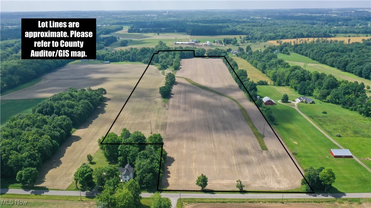 Property Photo: Snode Street NE OH 44601