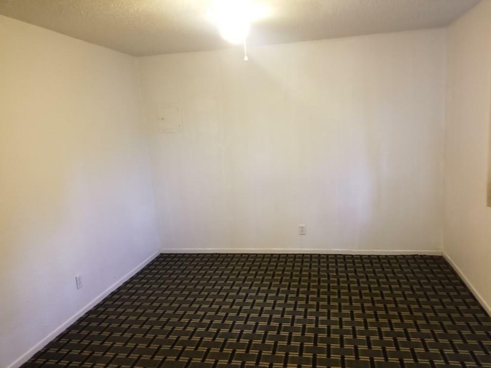 Property Photo: 1702 Hunt Street 4 TX 75428