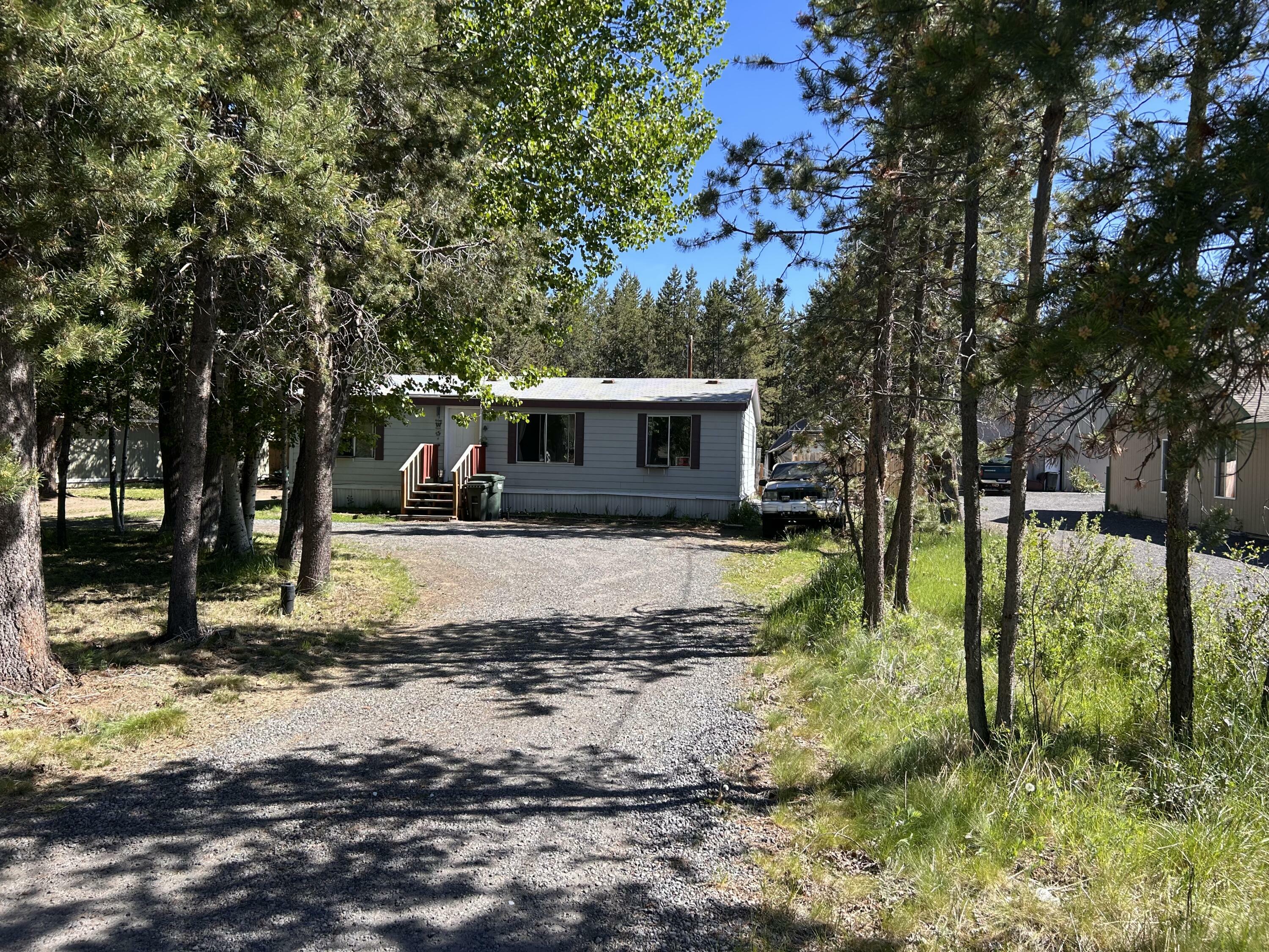 Property Photo: 17365 Canvasback Drive OR 97707