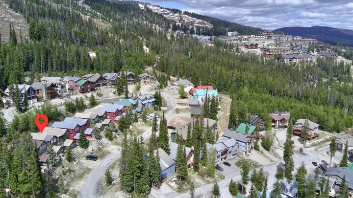 Photo de la propriété:  5981 Snow Pines Crescent 117C  BC V1P 1P3 