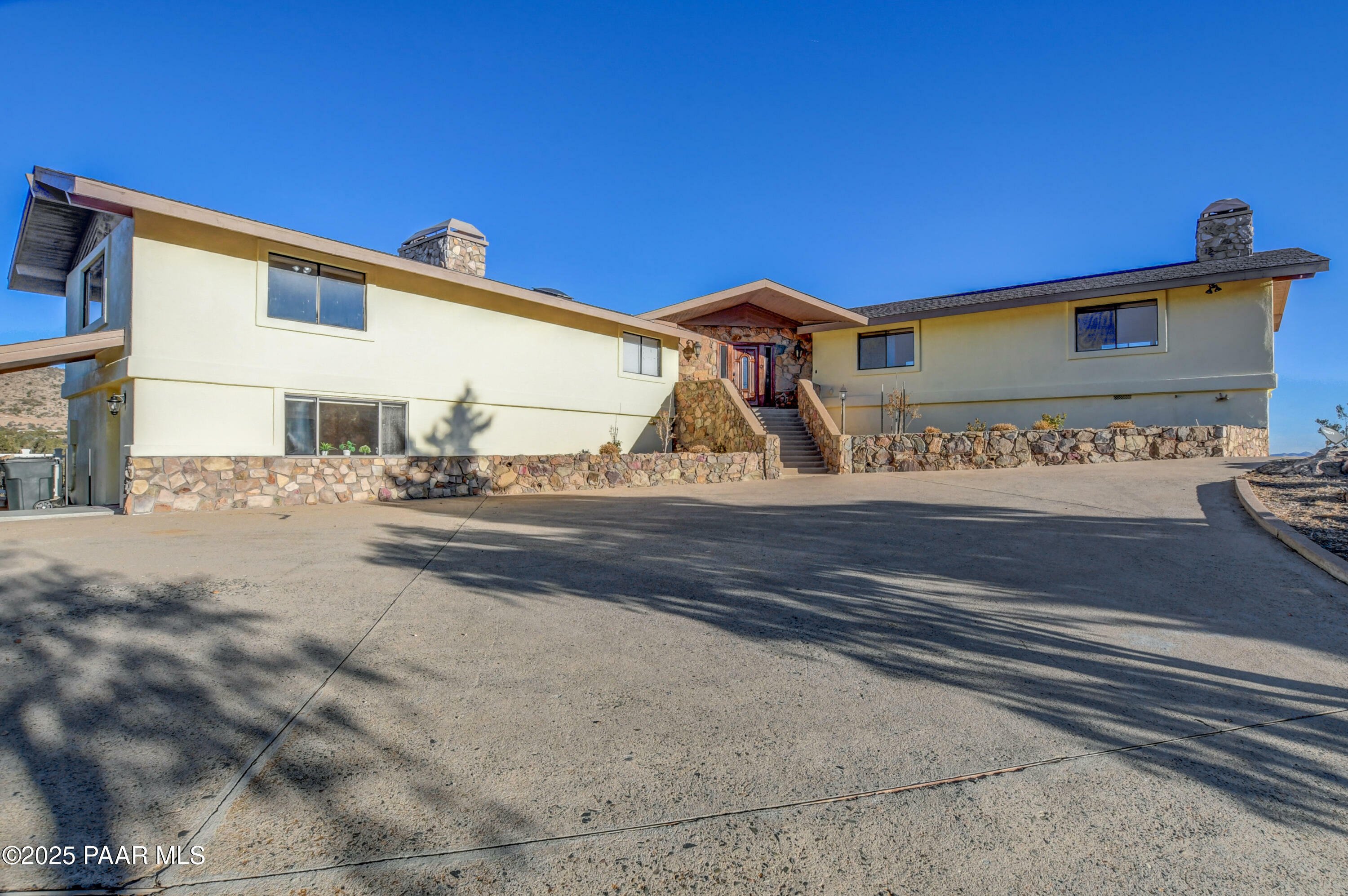 Property Photo: 1520 Willow Way AZ 86305