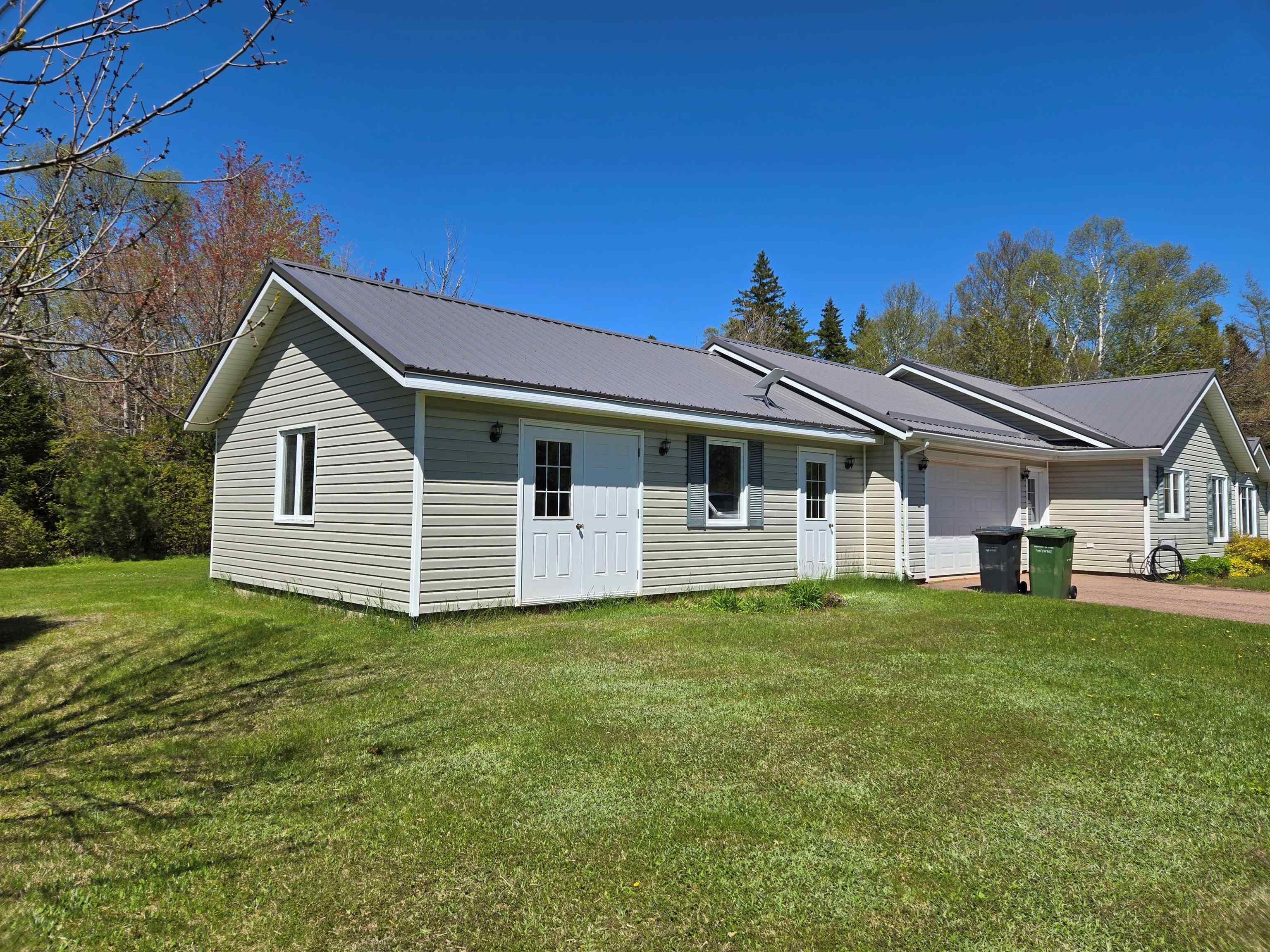 Property Photo:  8 &Amp 89 Duncan Lane  PE C0B 1B0 
