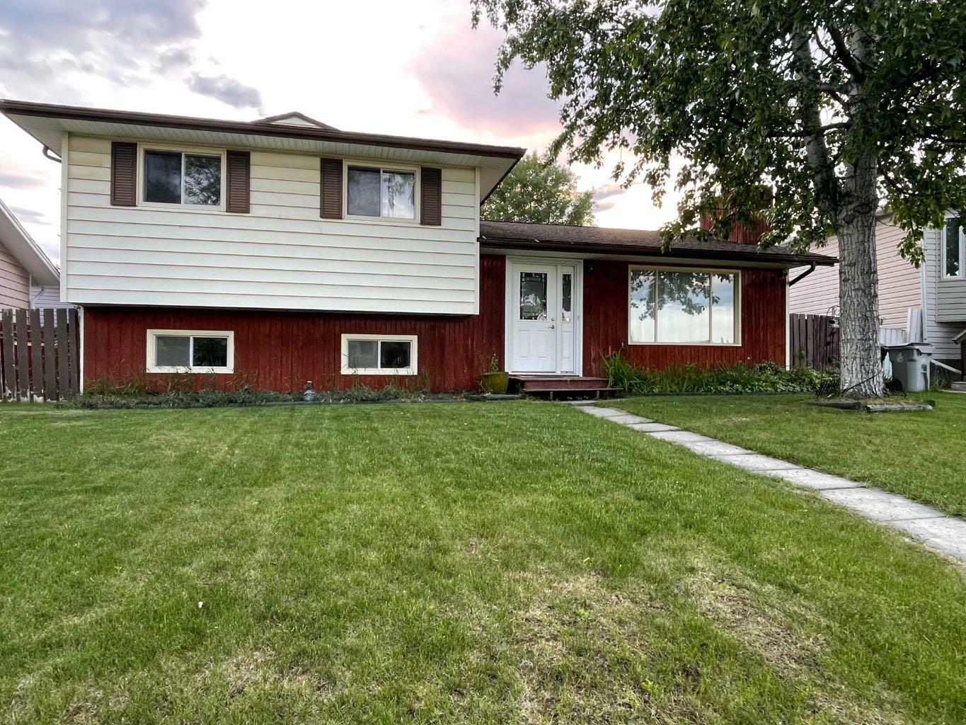 Photo de la propriété: 5755 Westhaven Drive AB T7E 1J5