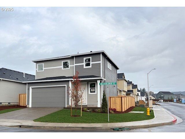 Property Photo:  1476 N Millican Creek St  OR 97127 