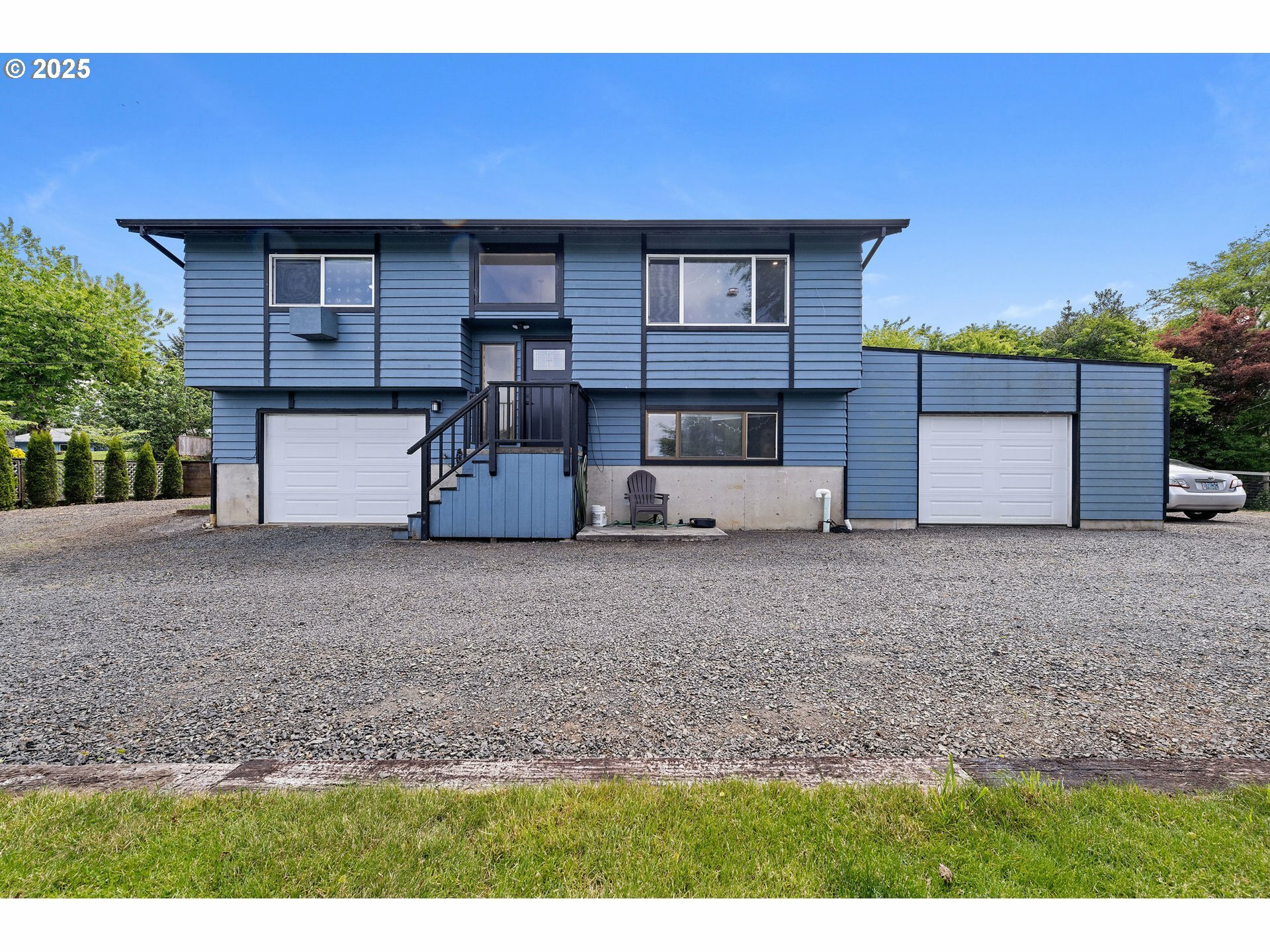 Property Photo: 35208 Orchard Ln OR 97103