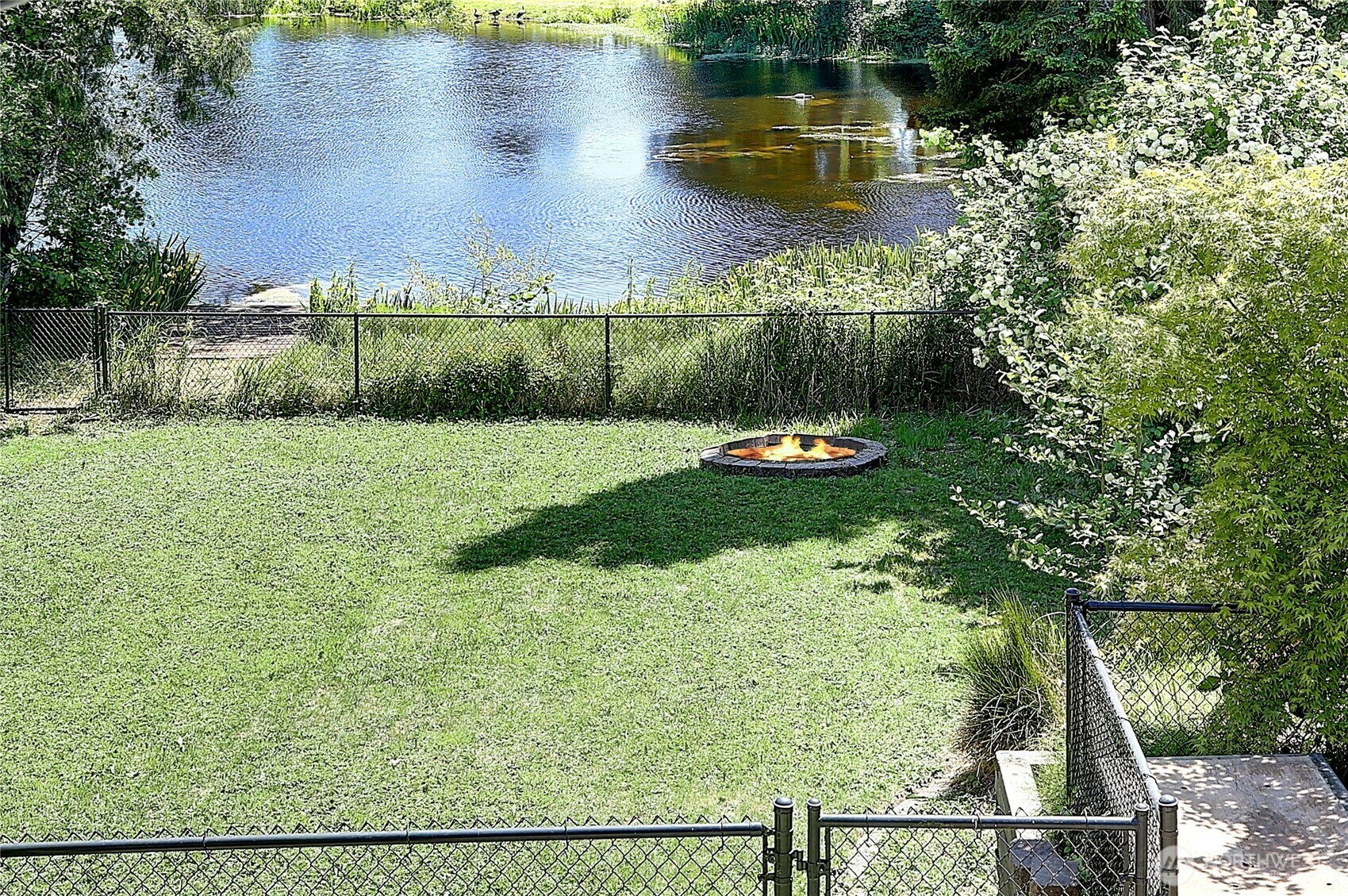 Property Photo: 1441 Lake Drive WA 98282