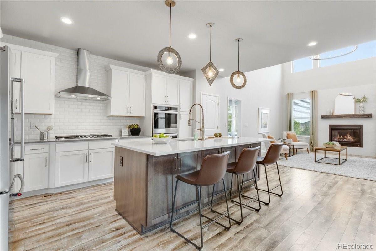 Property Photo: 14066 Ivanhoe Court CO 80602