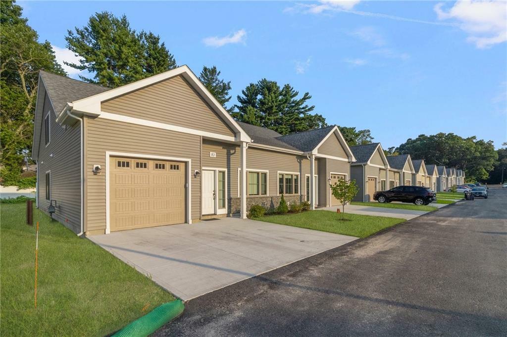 Property Photo:  5 West Valley Circle  RI 02893 
