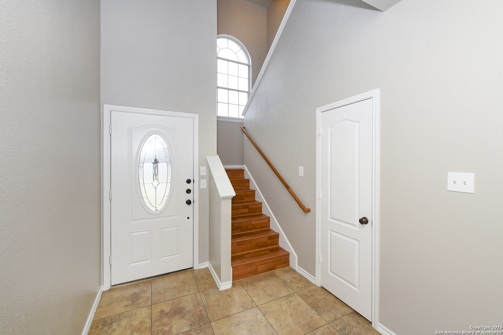 Property Photo: 822 Sycamore Moon TX 78216