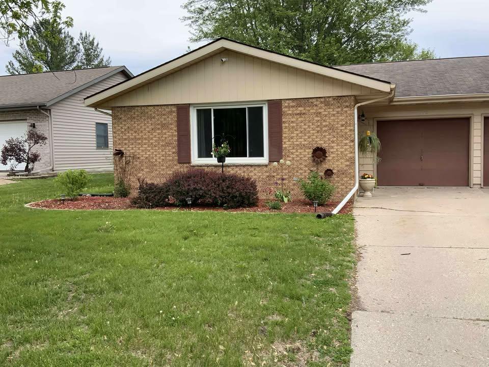 Property Photo: 1116 North Osborne Avenue WI 53548
